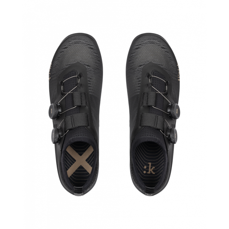 Fizik Vento Vega Carbon Road Shoes in Black-2