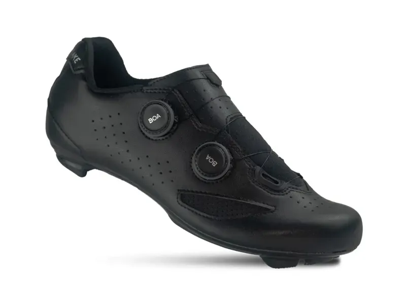 Lake CX190 Cycling Shoes in Black/Silver-1