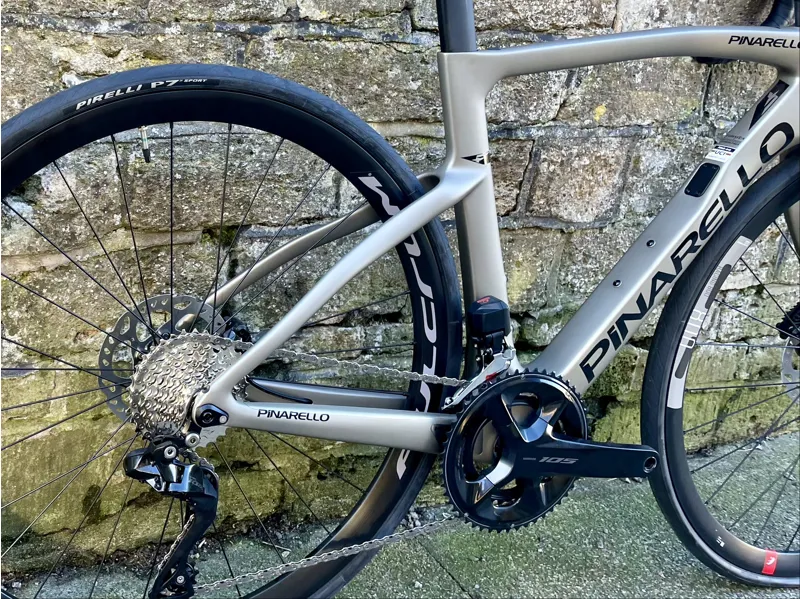 Pinarello F5 Disc 105 Di2 : Impusle Grey-2