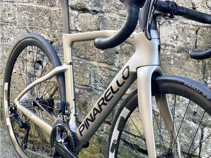 Pinarello F5 Disc 105 Di2 : Impusle Grey-3