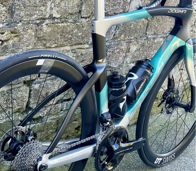 Pinarello Dogma F Disc CE124 NEBULA GREEN SILVER 55 cm Dura Ace Di22x12 DT SWISS ARC 1400-4