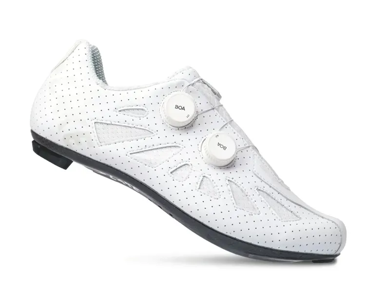 Lake CX302 Cycling Shoes in Classic White
