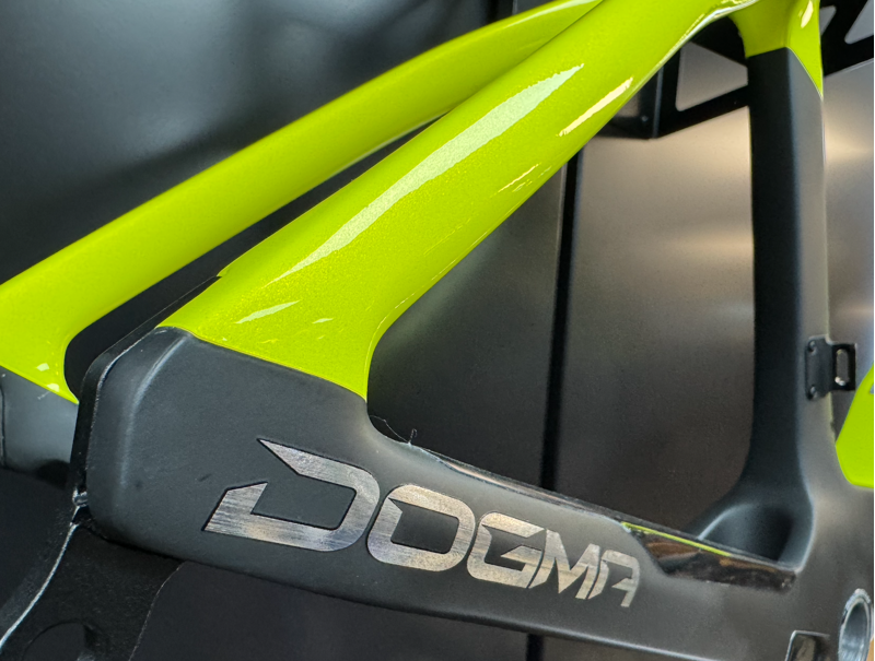 PINARELLO Frame Kit Dogma F NEW 2025 CG115 Aurik Yellow-2