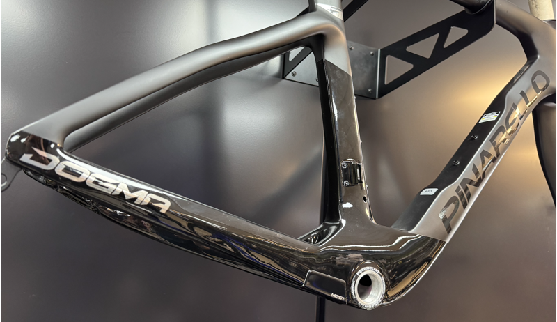 PINARELLO Frame Kit Dogma F NEW 2025 G111 BOB-2