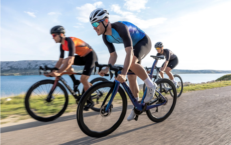 Pinarello Dogma F CG110 D.A Di2 ARC Luxter Blue-2