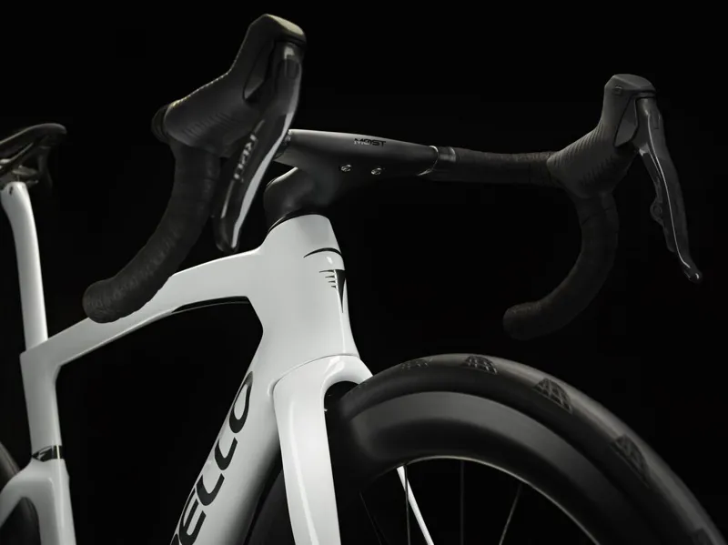 PINARELLO Frame Kit Dogma F NEW 2025 CG113 Edge Crystal White-7